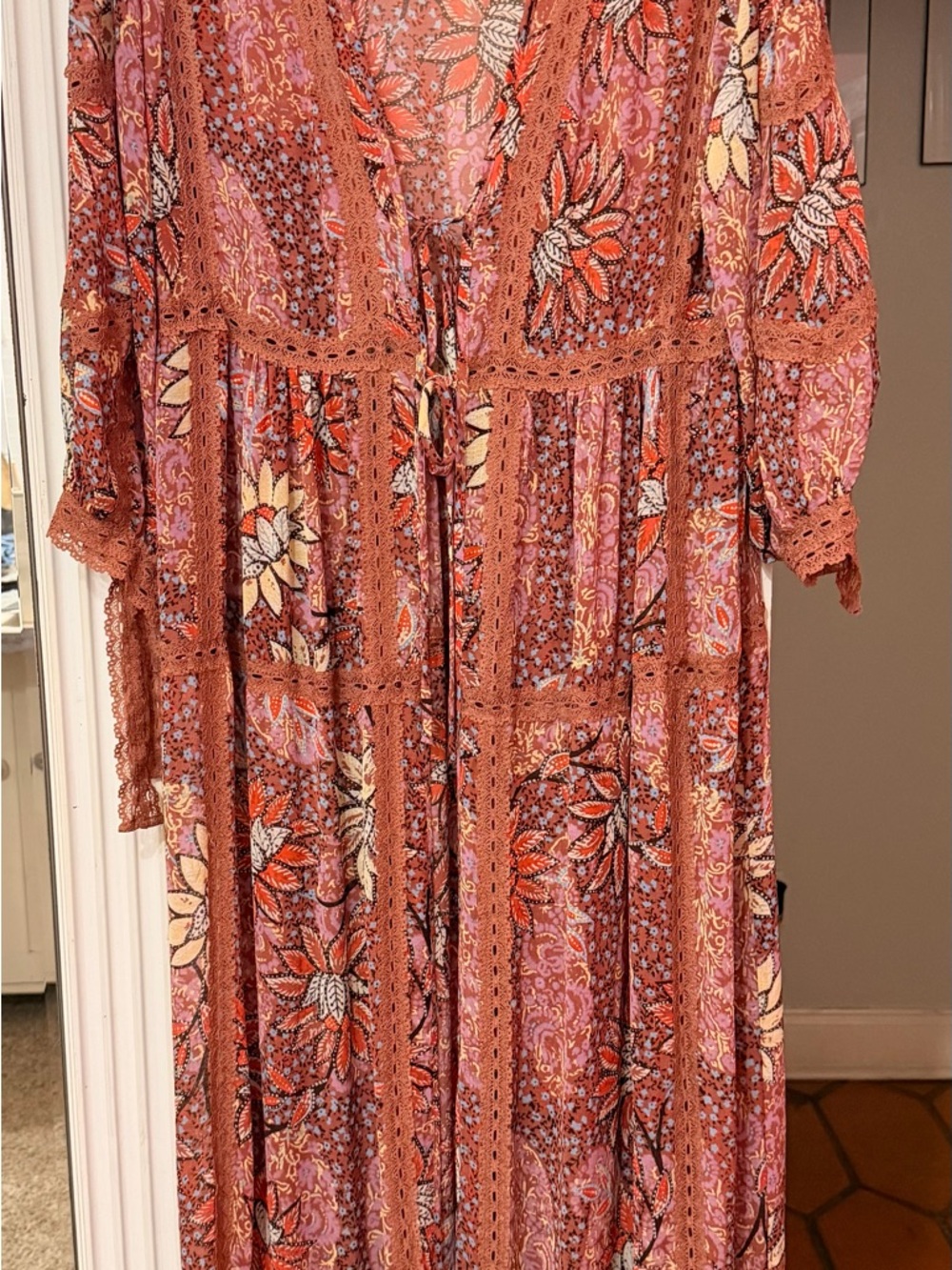 Free people Bohemian Floral Lace-Trim Maxi Kimono- Rust Pink New never used